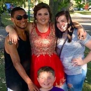 Meet your Posher, Breden